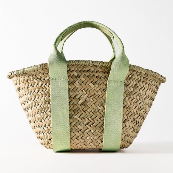 Zara Handbags - Zara Limited Edition Rafia Basket Bag